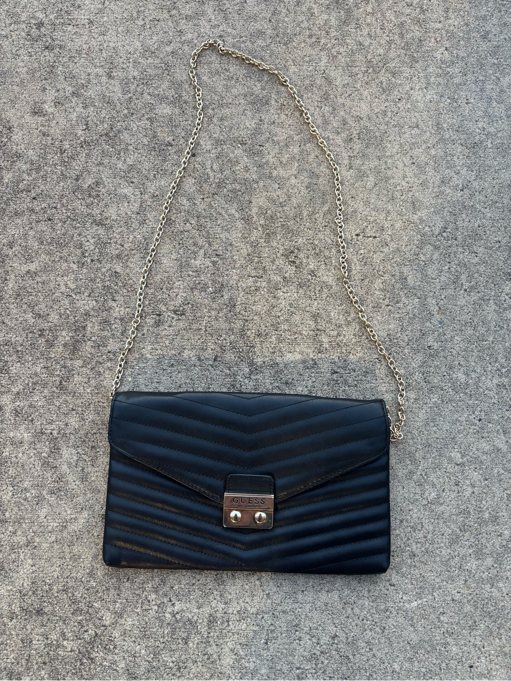 GUESS Black Quilted Crossbody with Gold Chain Strap